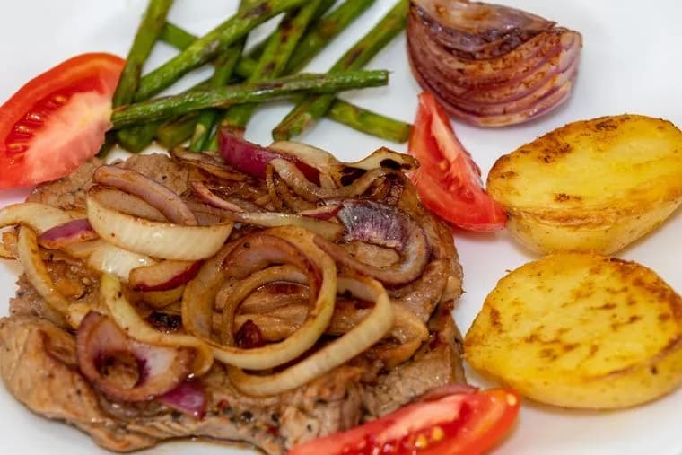 Bife a la Abuela